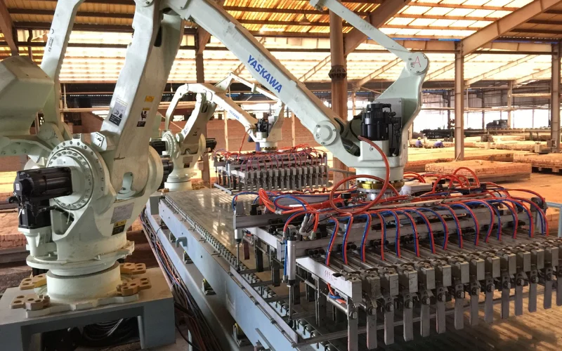 Robot gắp gạch là gì?