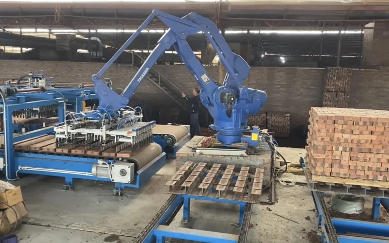 Ứng dụng của Robot gắp gạch