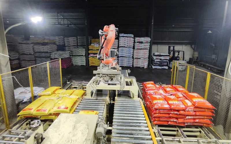 Ứng dụng của Robot gắp bao trong các ngành công nghiệp