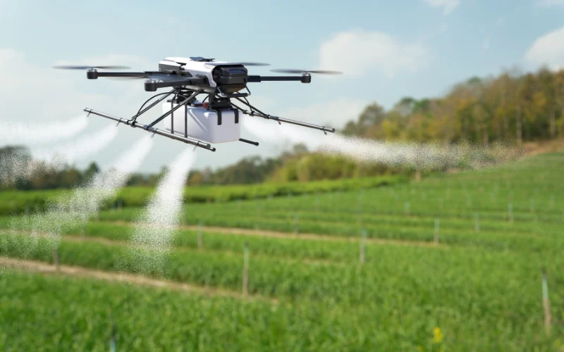 Máy bay không người lái (Drone)