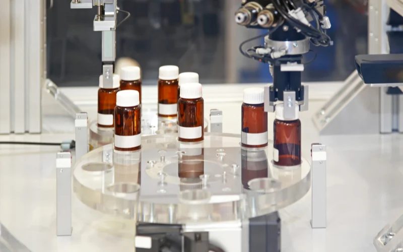 Ứng dụng của tự động hóa trong sản xuất dược phẩm trong nghiên cứu và phát triển (R&D)