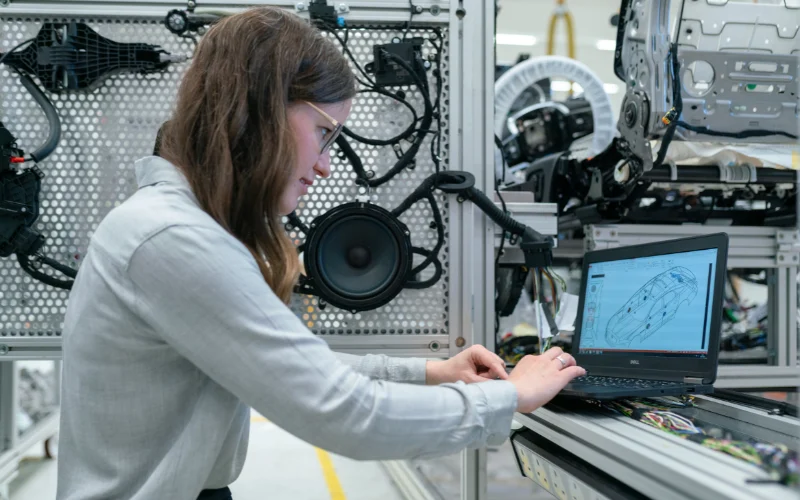 Thách thức và xu hướng tương lai của tự động hóa trong kỹ thuật cơ khí