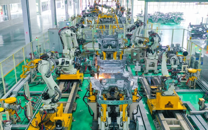Hệ thống máy móc và công nghệ trong dây chuyền