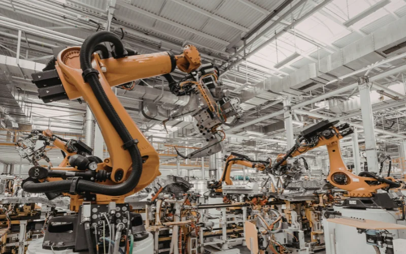 Ứng dụng của robot hình trụ trong công nghiệp