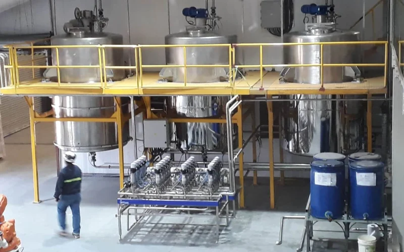 Giải pháp thiết kế & sản xuất dây chuyền sơn nước theo yêu cầu tại Robotic Nguyên Hạnh